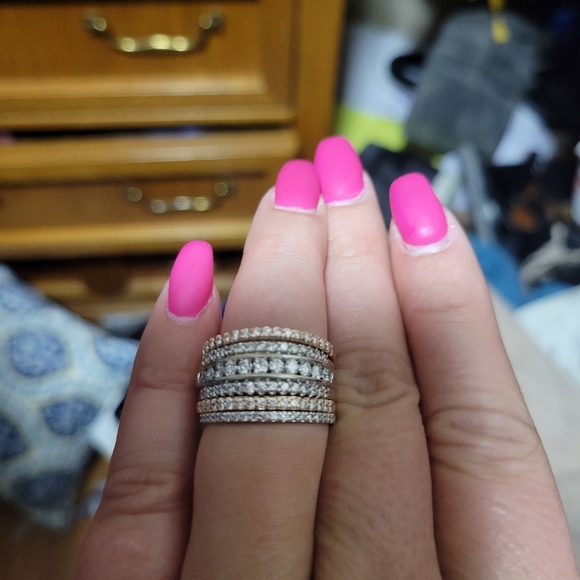 Wedding ring - Picture 2 of 5